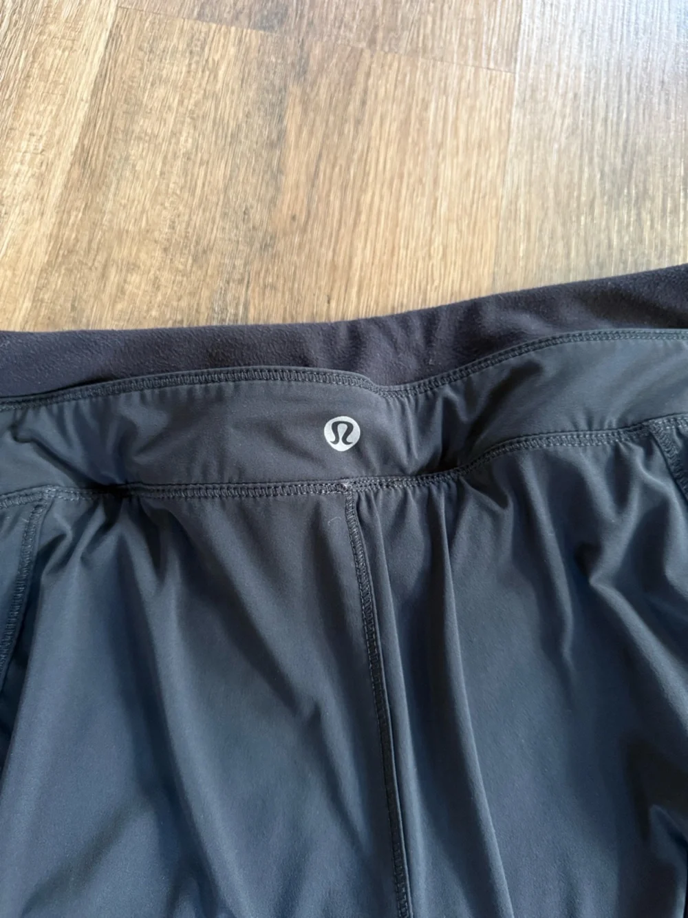 Lululemon Runderful Pant - Picture 7 of 10